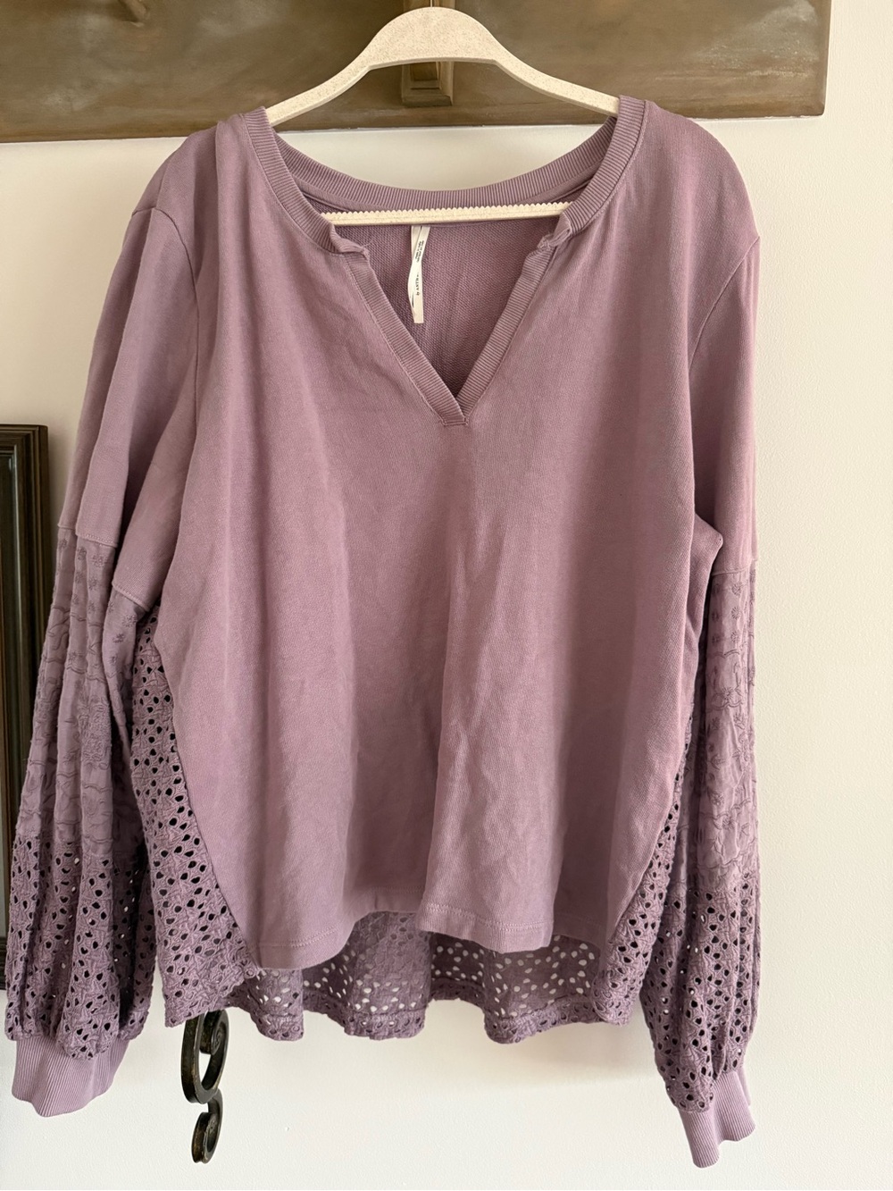 Anthropologie Mauve Lace-Sleeve V-Neck Pullover